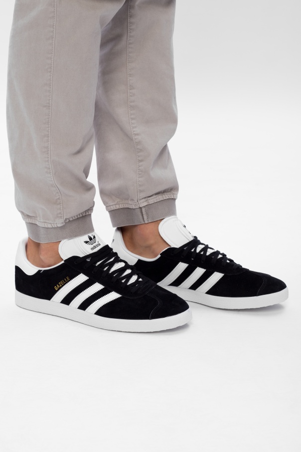 Adidas gazelle black youth best sale